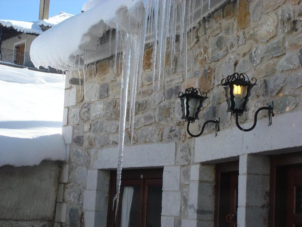 Ξενωνασ Σελινουντα Hotel Kosmas Ngoại thất bức ảnh
