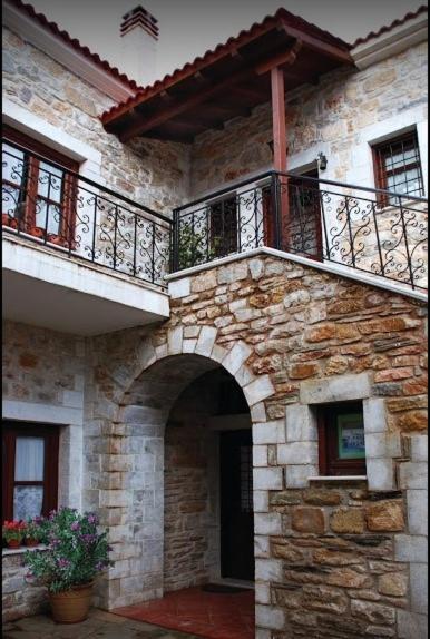 Ξενωνασ Σελινουντα Hotel Kosmas Ngoại thất bức ảnh