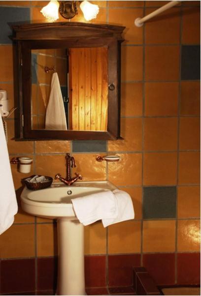 Ξενωνασ Σελινουντα Hotel Kosmas Ngoại thất bức ảnh